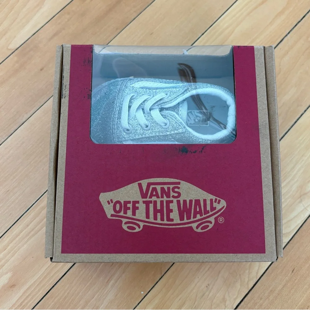 Baby Vans Sneakers, size 3 - Picture 3 of 5